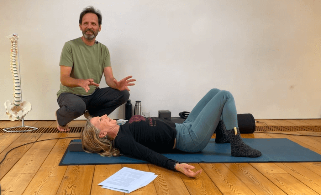 evitar y sanar lesiones en yoga